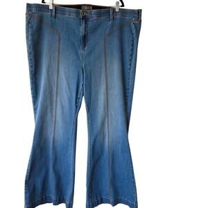 Torrid Size 26R Bootcut Jeans Medium Wash Stretch Denim Plus Size